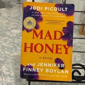 Mad Honey Novel by Jodi Picoult and Jennifer Finney Boylan